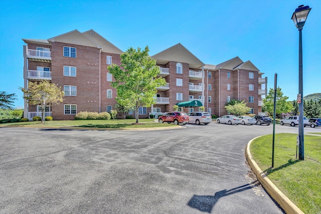 4444 Pheasant Ridge Rd Unit 206, Roanoke, VA 24014 - view of property featuring uncovered parking