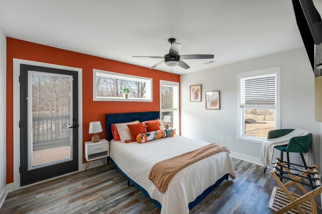 101 Retreat Ln, Huddleston, VA 24104 - bedroom featuring wood finished floors, visible vents, baseboards, and ceiling fan