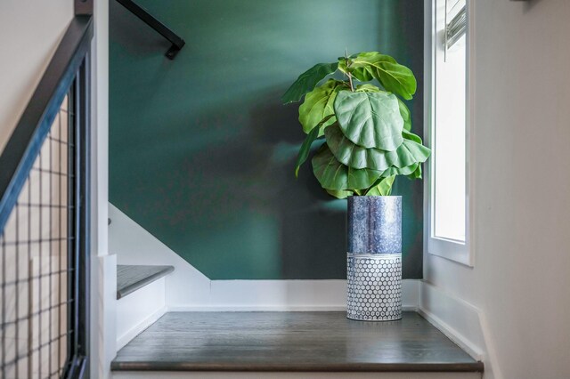 101 Retreat Ln, Huddleston, VA 24104 - interior details featuring baseboards