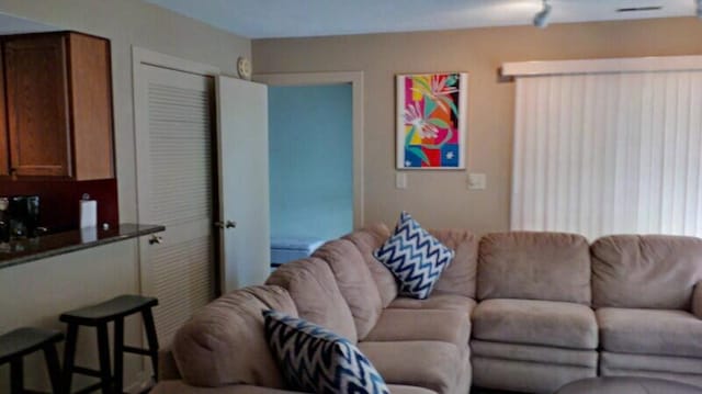 100 Sailors Cove Dr Unit 1319, Moneta, VA 24121 - living room featuring track lighting