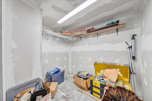 712 Baltimore Ave, Bedford, VA 24523 - view of storage room