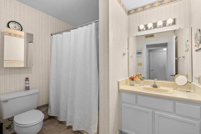 75 Dockside Cir Unit 308, Moneta, VA 24121 - full bathroom featuring a shower with curtain, visible vents, vanity, toilet, and wallpapered walls