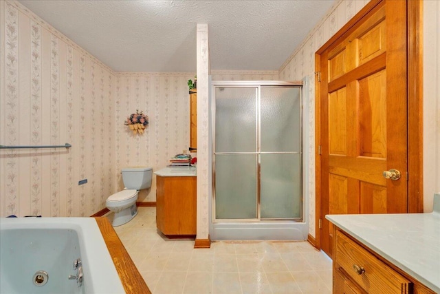 1296 Emerald Valley Way, Huddleston, VA 24104 - full bath featuring a shower stall, wallpapered walls, a jetted tub, a textured ceiling, and toilet
