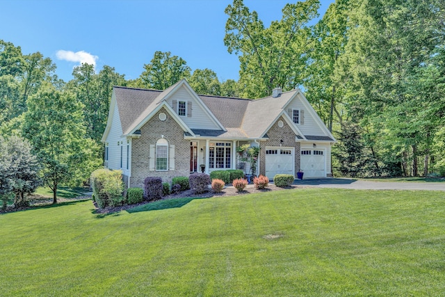 77 Sunview Cir, Moneta, VA 24121 - craftsman-style home featuring brick siding, aphalt driveway, and a front yard