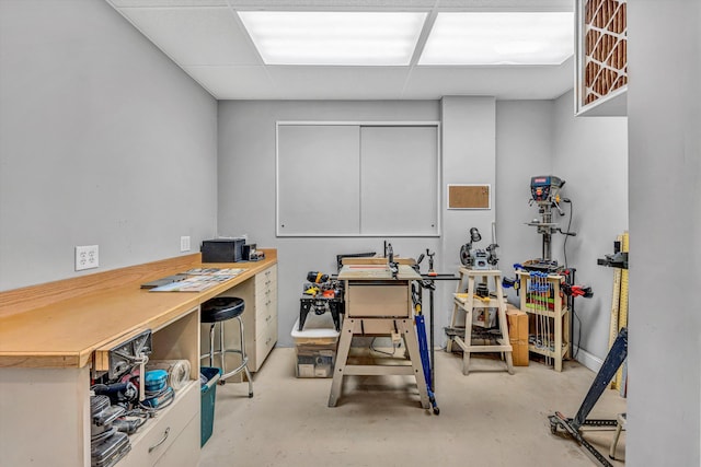 77 Sunview Cir, Moneta, VA 24121 - home office with a workshop area and concrete floors