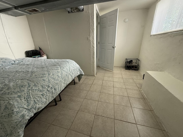 41 Hillcrest Ave NE, Roanoke, VA 24012 - bedroom featuring tile patterned flooring