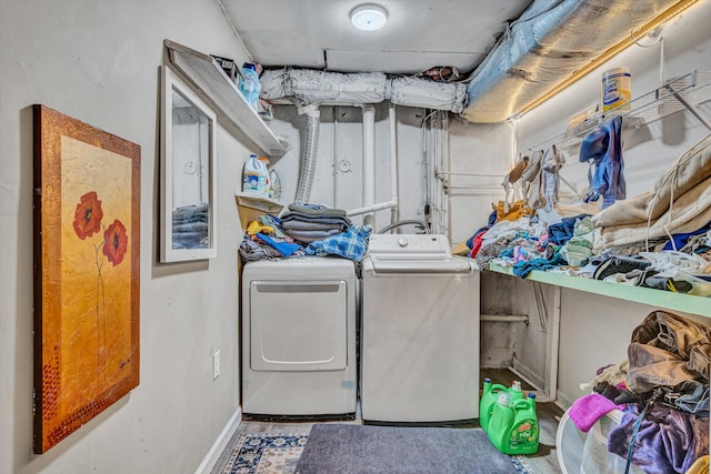 1393 Deepwoods Rd, Hardy, VA 24101 - laundry area with washer and dryer and baseboards