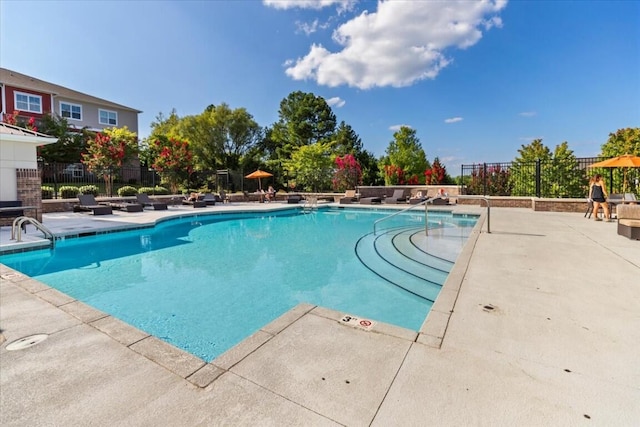 330 Sheliah Ct, Blacksburg, VA 24060 - community pool with fence and a patio area