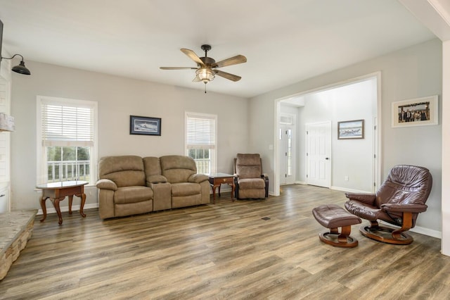 1169 Mountain Creek Ln, Big Island, VA 24526 - living room featuring a ceiling fan, wood finished floors, and baseboards