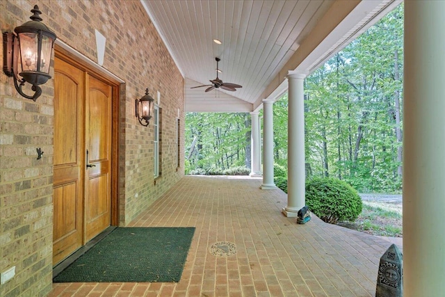 view of patio with covered porch and ceiling fan