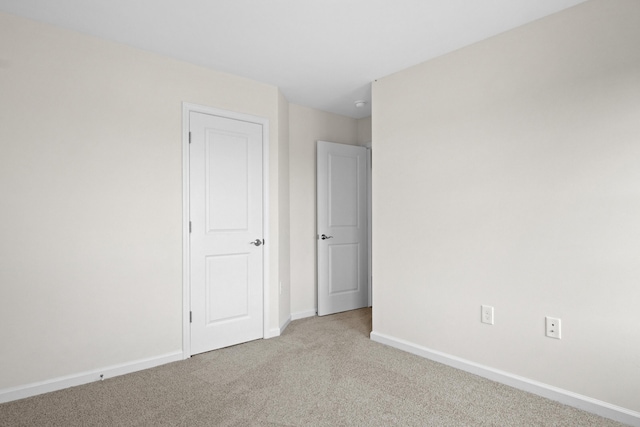 5595 New Pleasant Way, Salem, VA 24153 - unfurnished room featuring baseboards and carpet