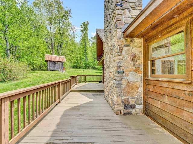 195 Lost Spring Ln, Lexington, VA 24450 - view of wooden deck
