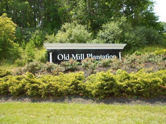 7200 Nandina Dr, Roanoke, VA 24018