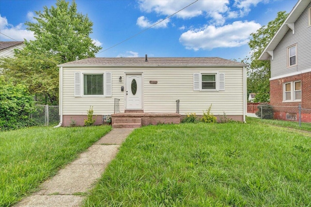 1218 Grayson Ave NW, Roanoke, VA 24017 - view of bungalow-style home