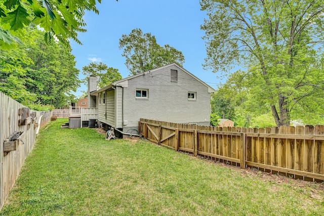 3443 Overhill Trl, Roanoke, VA 24018 - view of yard with central AC