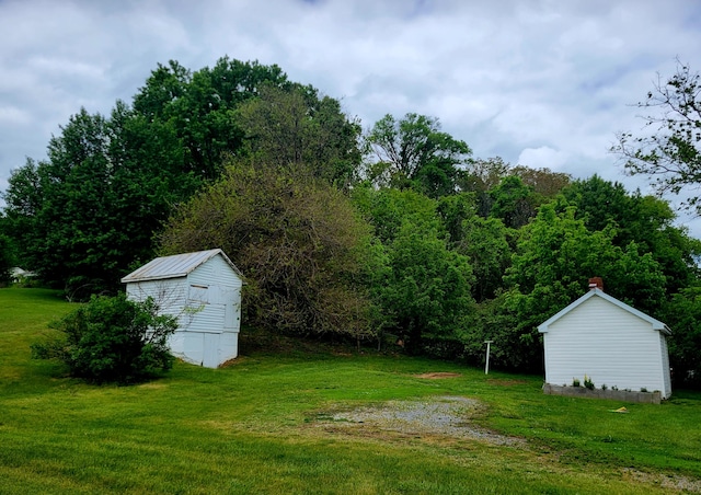 5159 Lee Hwy, Troutville, VA 24175 - view of green lawn featuring a shed and an outdoor structure