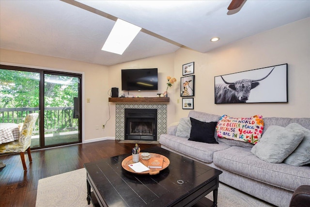 3279 Forest Ridge Rd, Roanoke, VA 24018 - living area featuring hardwood / wood-style flooring, a fireplace, vaulted ceiling, baseboards, and recessed lighting