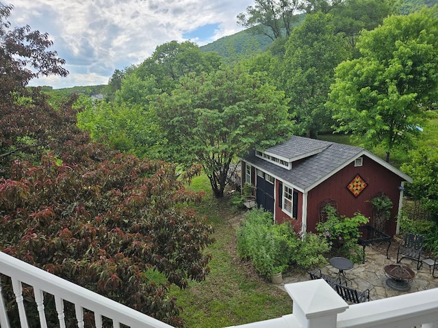 322 2nd St, Buchanan, VA 24066 - view of mountain background