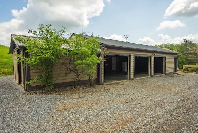 336 Turkey Run Ln, Rural Retreat, VA 24368 - view of detached garage