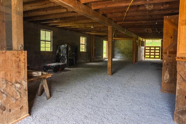 336 Turkey Run Ln, Rural Retreat, VA 24368 - view of horse barn