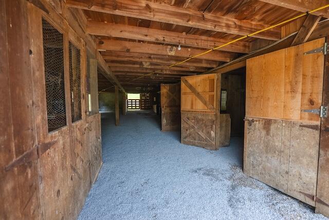 336 Turkey Run Ln, Rural Retreat, VA 24368 - view of horse barn