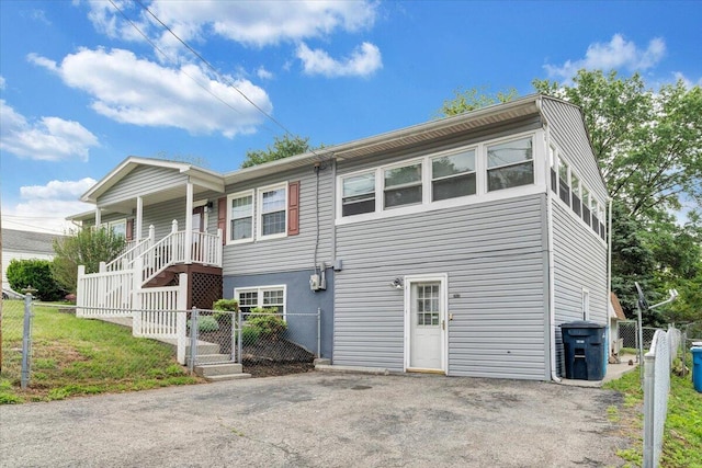 1921 Clinton Ave SE, Roanoke, VA 24013 - view of front facade featuring stairway and a gate