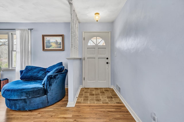 3553 Kidder Ln, Salem, VA 24153 - entryway with light wood-style floors and baseboards