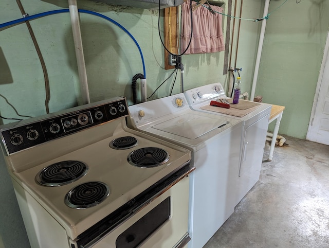 1987 Franklin St, Rocky Mount, VA 24151 - laundry room featuring washing machine and clothes dryer