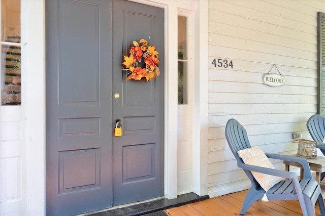 view of property entrance