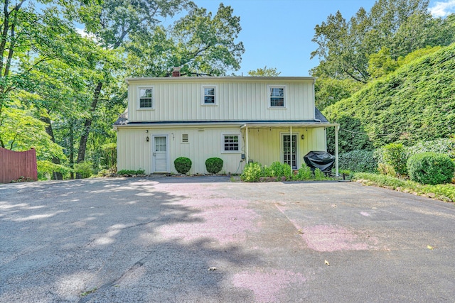 2848 Longview Ave SW, Roanoke, VA 24014 - view of front of house featuring a chimney