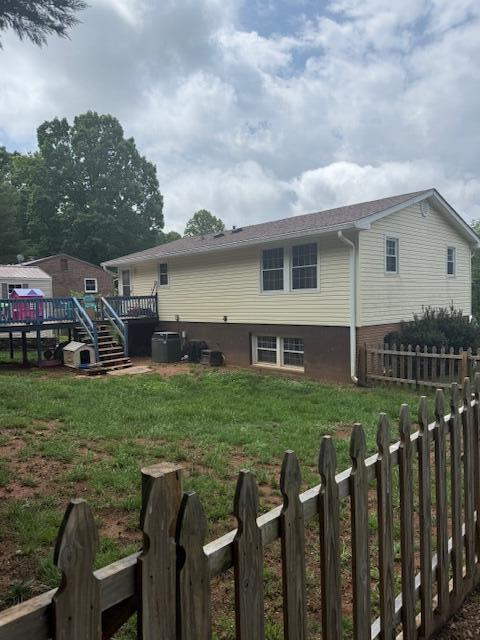 1134 Coolbrook Rd, Bedford, VA 24523 - rear view of house featuring central air condition unit