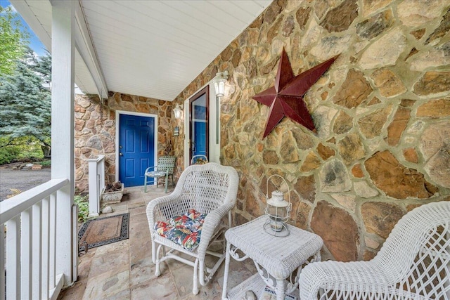 6553 Pencheck Cir, Roanoke, VA 24018 - view of patio / terrace with a porch