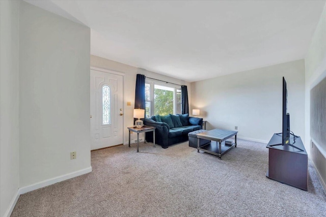 81 Ridgeview Cir, Roanoke, VA 24019 - living room featuring carpet floors and baseboards