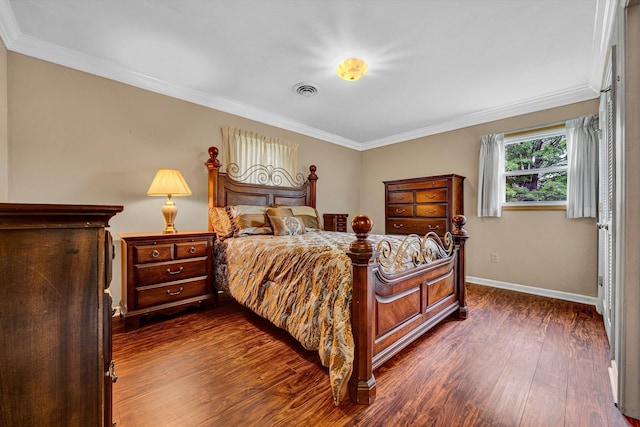 3643 Larson Ln, Roanoke, VA 24018 - bedroom with dark wood finished floors, ornamental molding, and baseboards