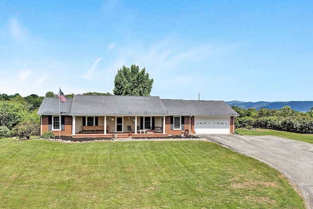 230 Pinehaven Rd, Fincastle, VA 24090 - ranch-style home featuring covered porch, brick siding, driveway, and a garage