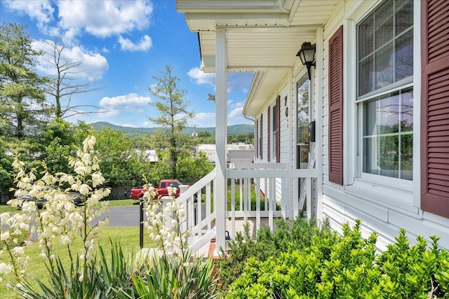 7073 Northway Dr, Roanoke, VA 24019 - balcony with a mountain view