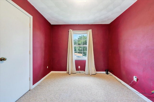 7073 Northway Dr, Roanoke, VA 24019 - empty room with carpet and baseboards
