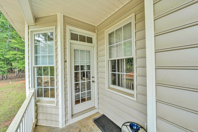 1309 W Pine Ridge Rd, Huddleston, VA 24104 - view of property entrance