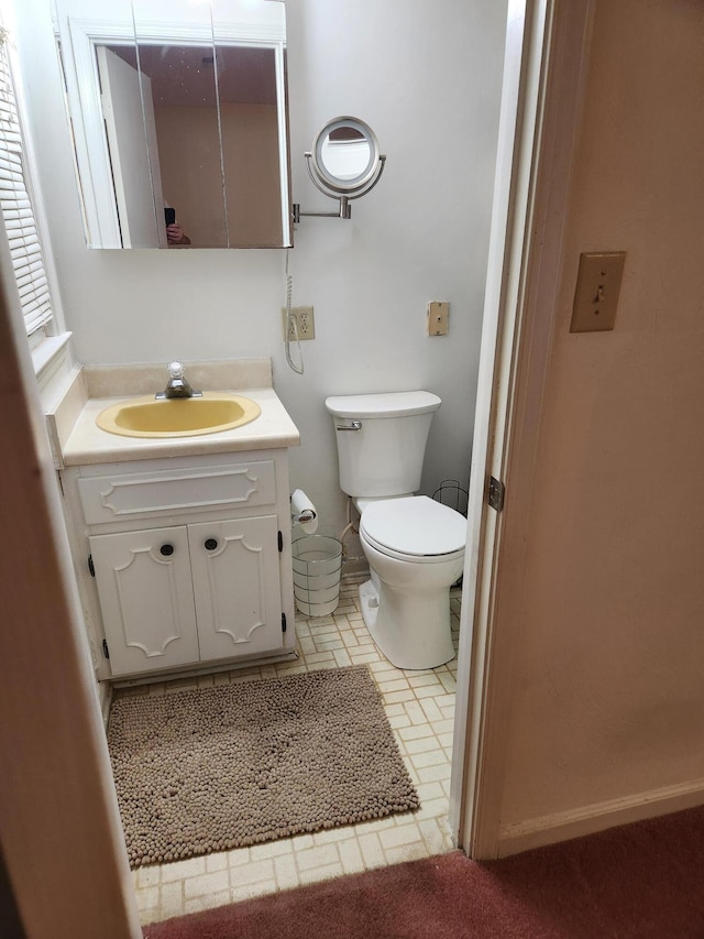 215 Overlook Rd, Vinton, VA 24179 - half bathroom featuring toilet and vanity