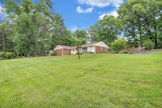8209 Webster Dr, Roanoke, VA 24019 - view of yard