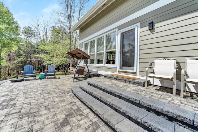 145 W Arrowhead Ct, Troutville, VA 24175 - view of patio / terrace