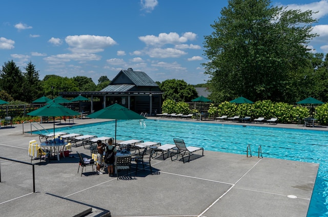 95 Shoreline Cir, Penhook, VA 24137 - community pool with a patio area