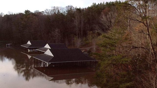 15 Watchtower Dr, Moneta, VA 24121
