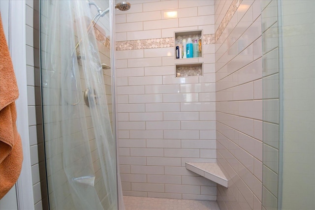 7268 Twin Forks Dr, Roanoke, VA 24019 - bathroom featuring a stall shower