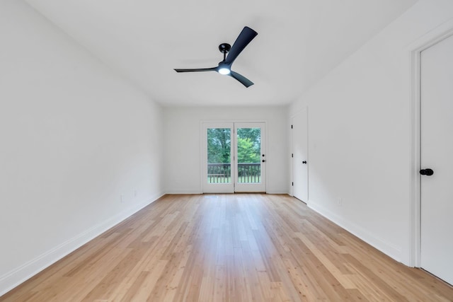 6695 Raintree Rd, Roanoke, VA 24018 - empty room with ceiling fan, light wood-style flooring, and baseboards