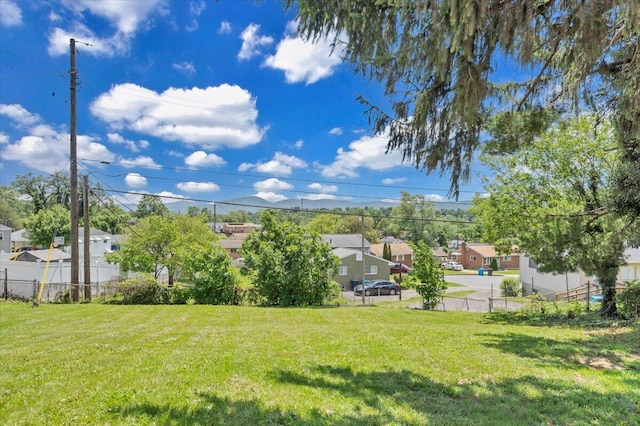 3734 Long Meadow Ave NW, Roanoke, VA 24017 - view of yard featuring a residential view