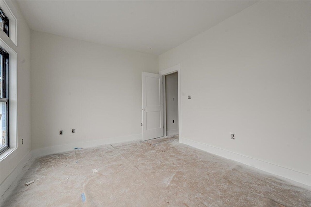 1037 Westerham Ct, Huddleston, VA 24104 - empty room featuring baseboards