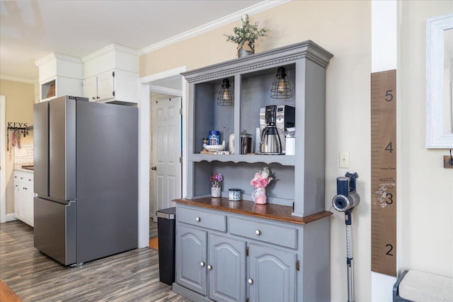 160 Mountain View Dr, Rocky Mount, VA 24151 - kitchen with freestanding refrigerator, dark wood finished floors, and crown molding