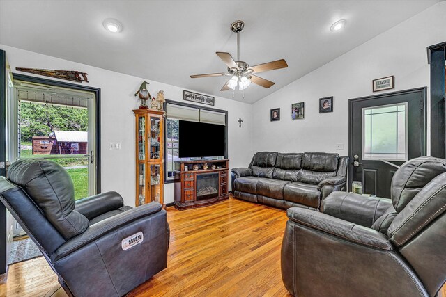 22 Spring Branch Ln, Fincastle, VA 24090 - living area featuring lofted ceiling, light wood-type flooring, ceiling fan, and recessed lighting