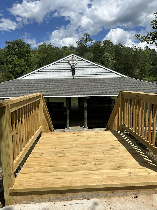844 Lakewatch Cir, Moneta, VA 24121 - view of wooden deck